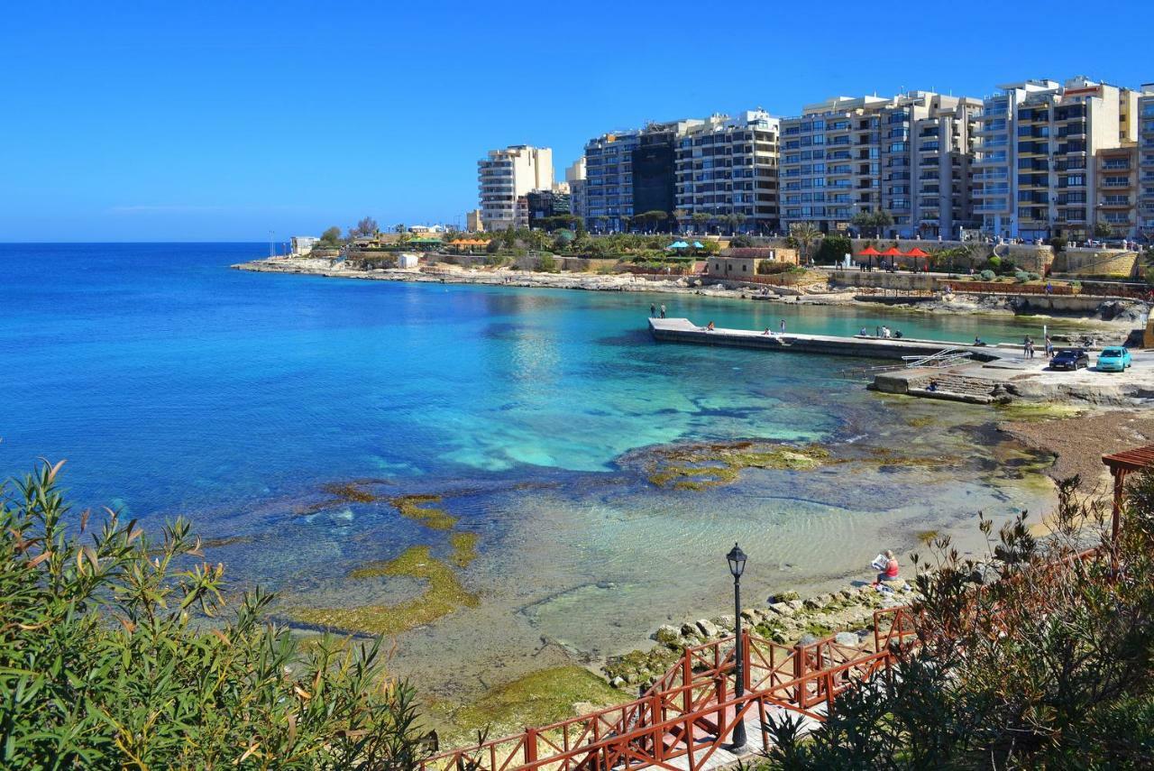 Splendid Apartment, Steps Away From The Sea Sliema Exterior foto